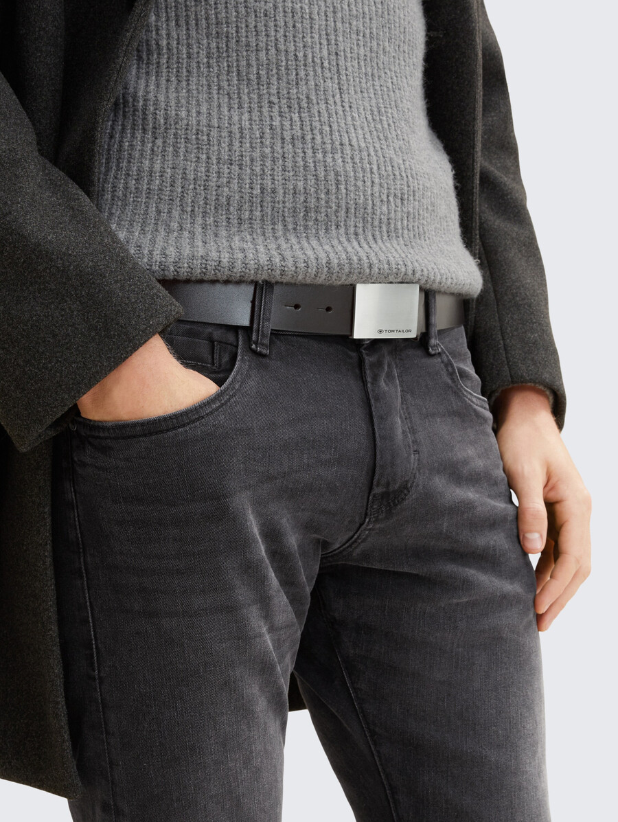 cintura in pelle ttbob con fibbia