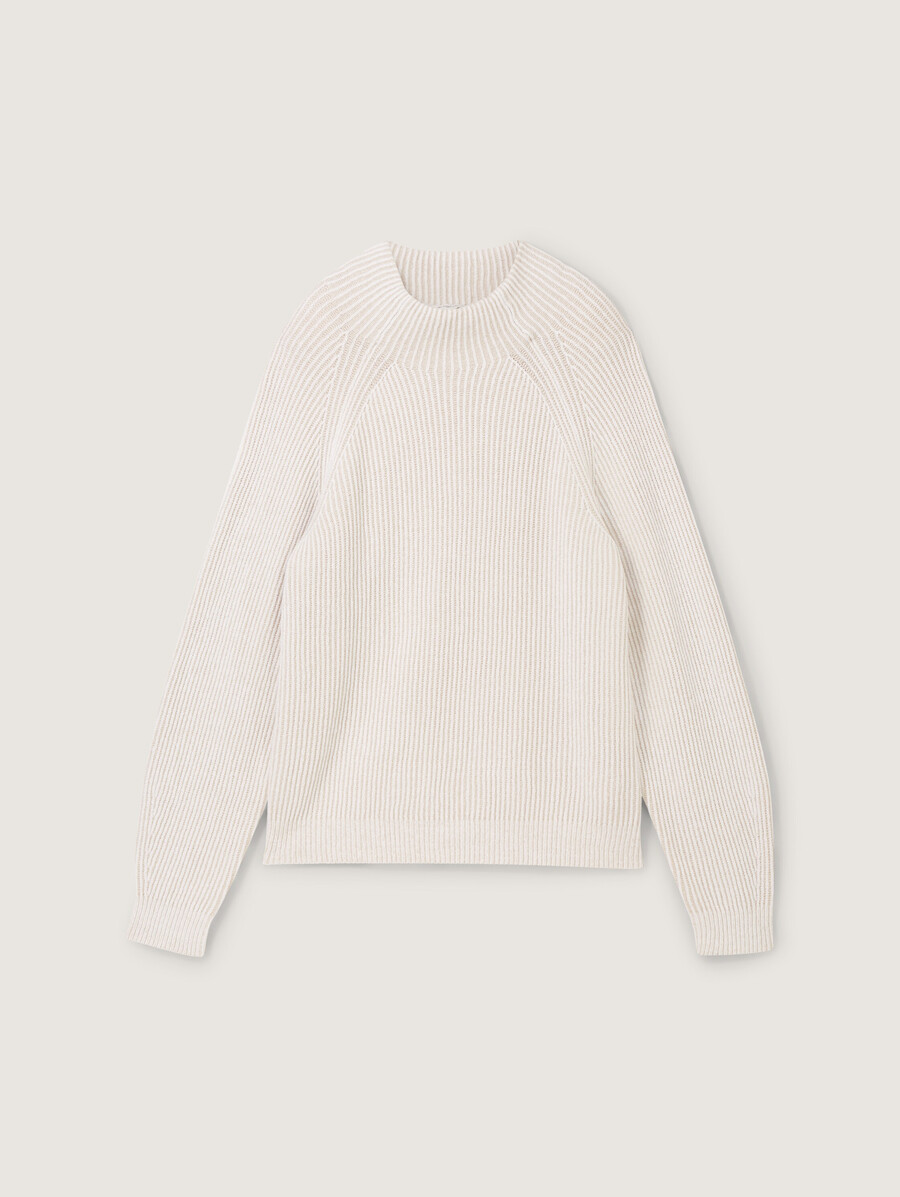 maglione a coste con collo alto