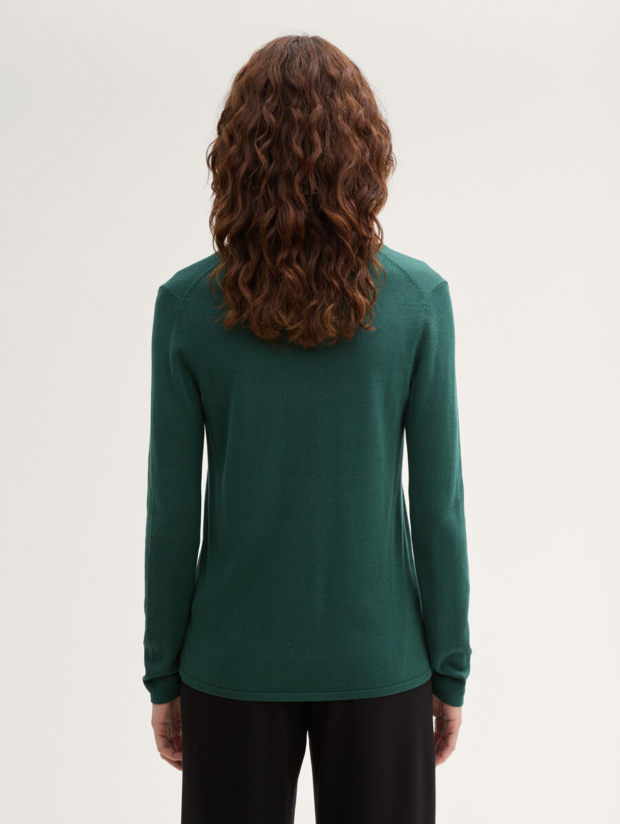 maglione lavorato a maglia con scollo a v