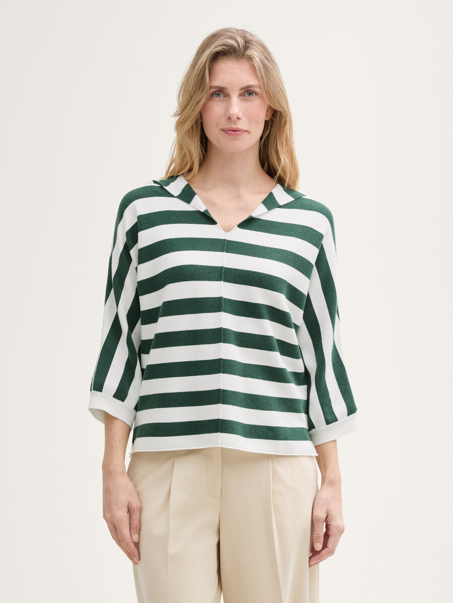 maglione lavorato a maglia con cappuccio dalla vestibilità ampia