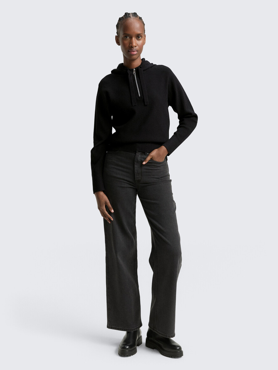 maglione con cappuccio e cerniera