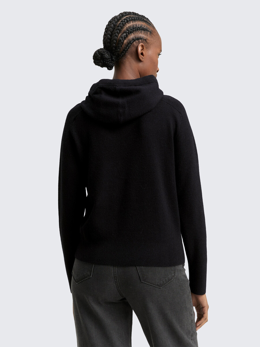 maglione con cappuccio e cerniera