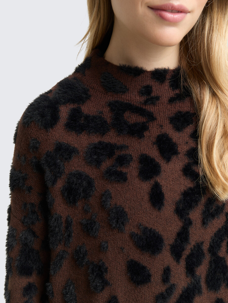 maglione oversize in maglia con stampa leopardata