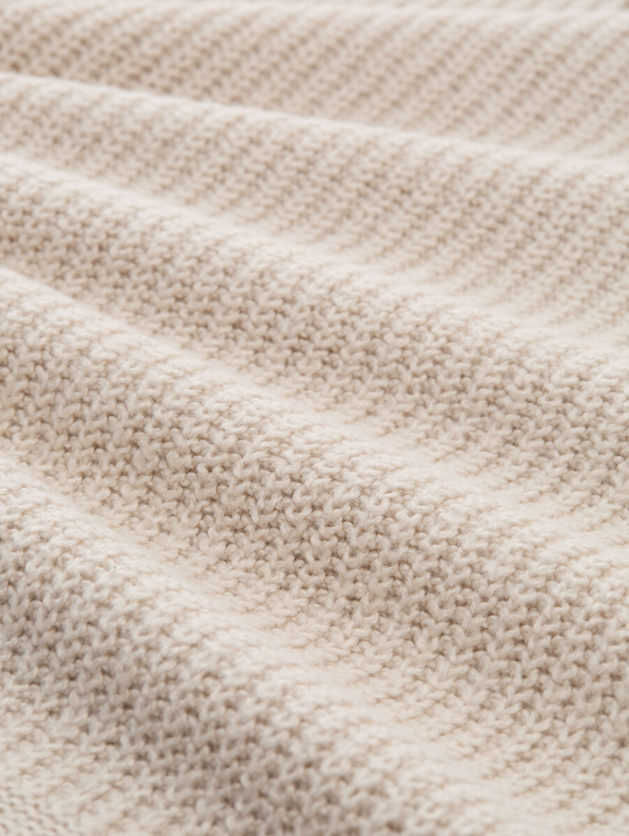 maglione a collo alto dalla vestibilità ampia