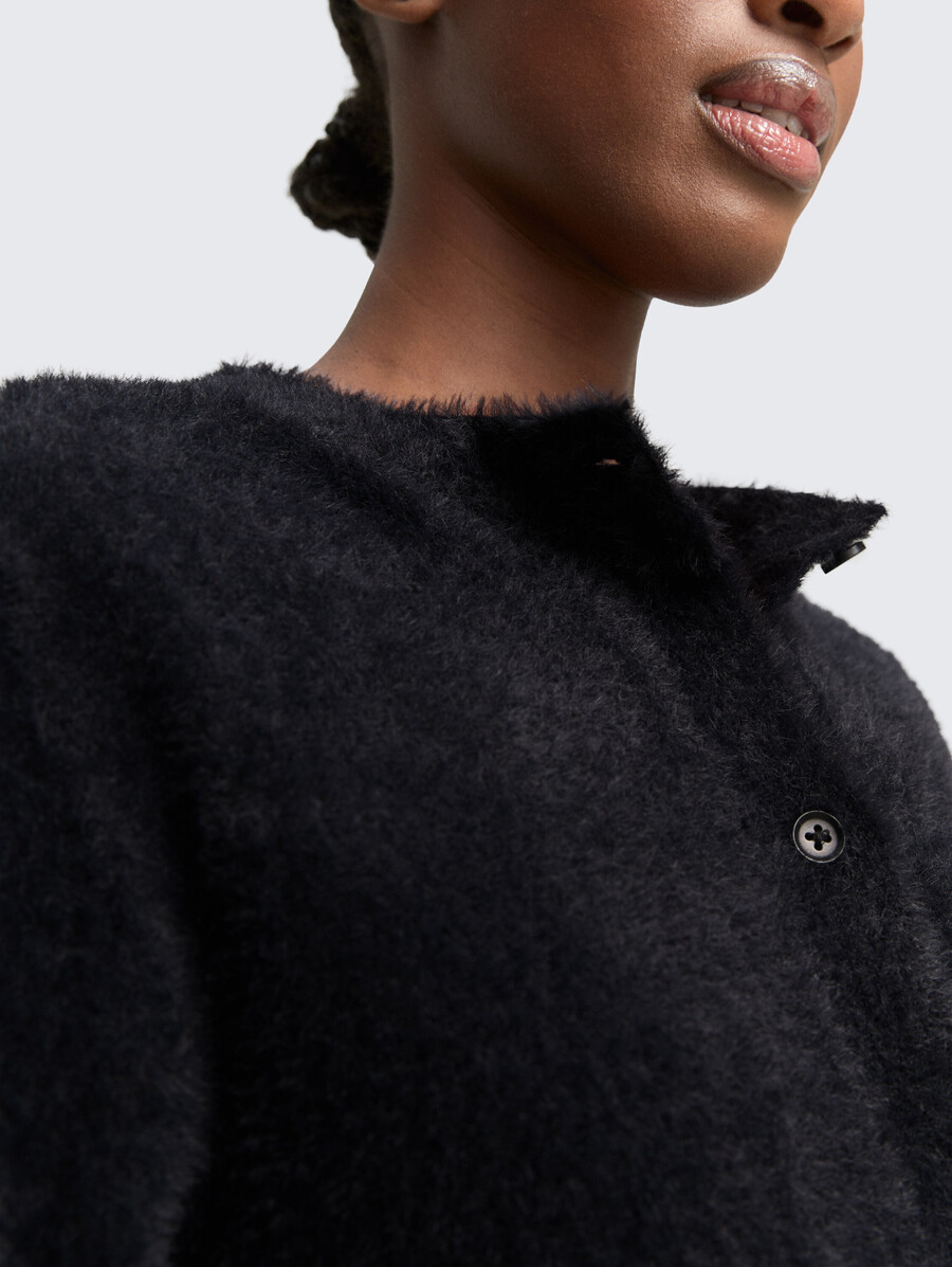 cardigan in filato di piume con cerniera