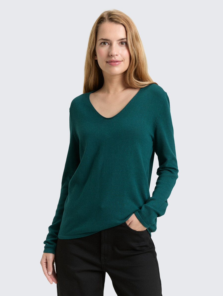 maglione lavorato a maglia con scollo a v