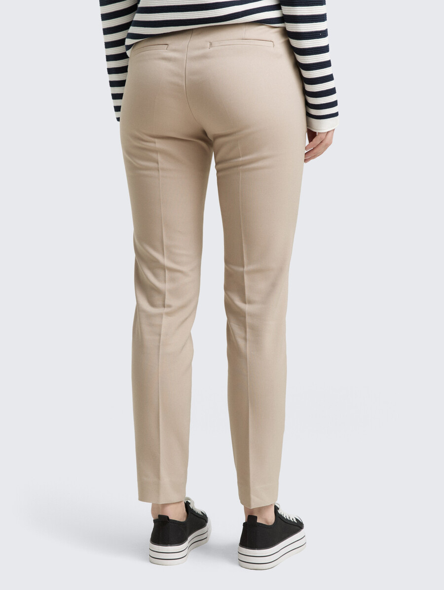 pantaloni slim ttmia