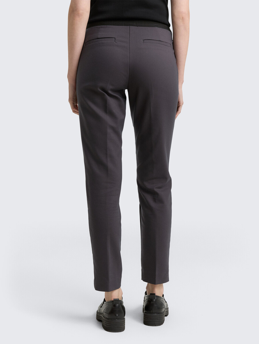 pantaloni slim ttmia