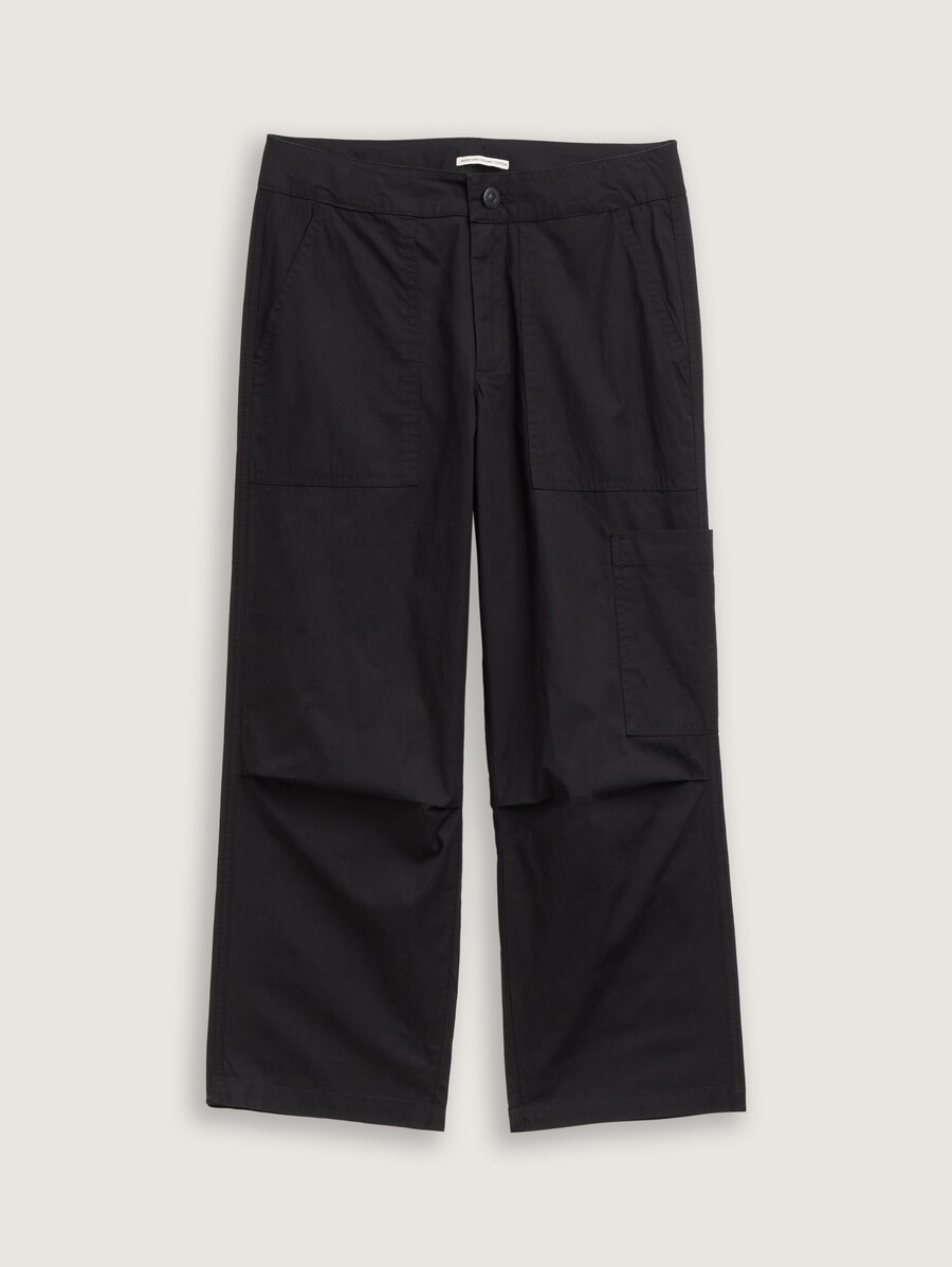 pantaloni da paracadute larghi