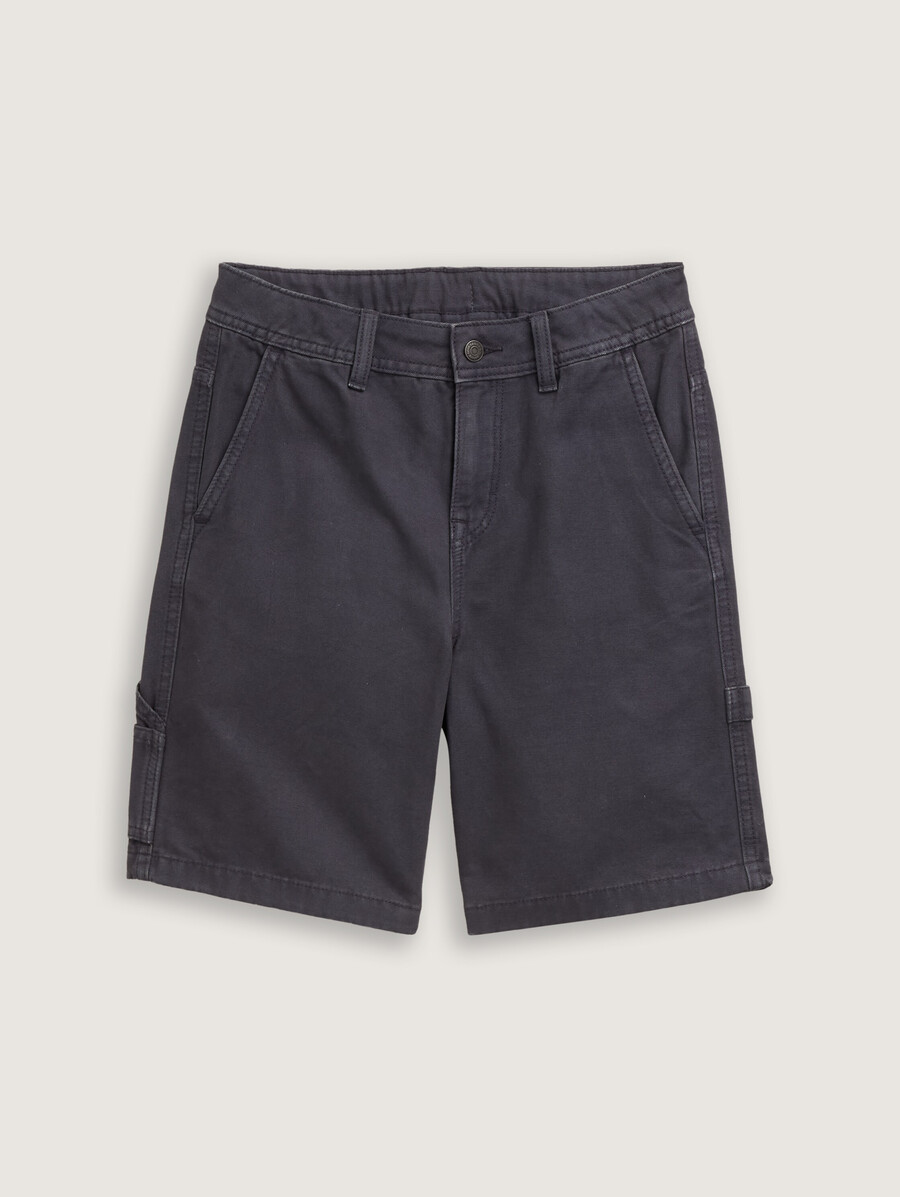 pantaloncini larghi