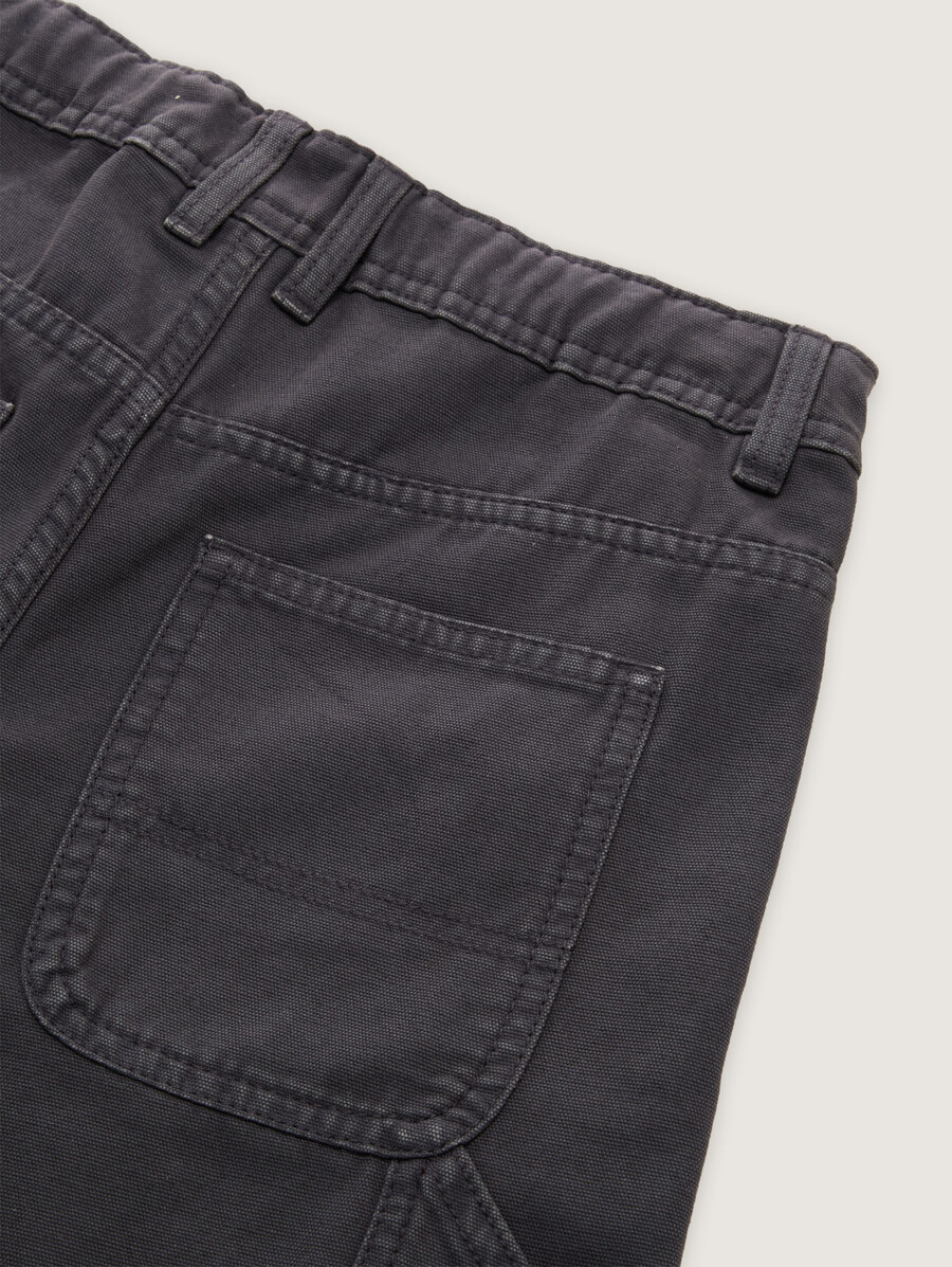 pantaloncini larghi