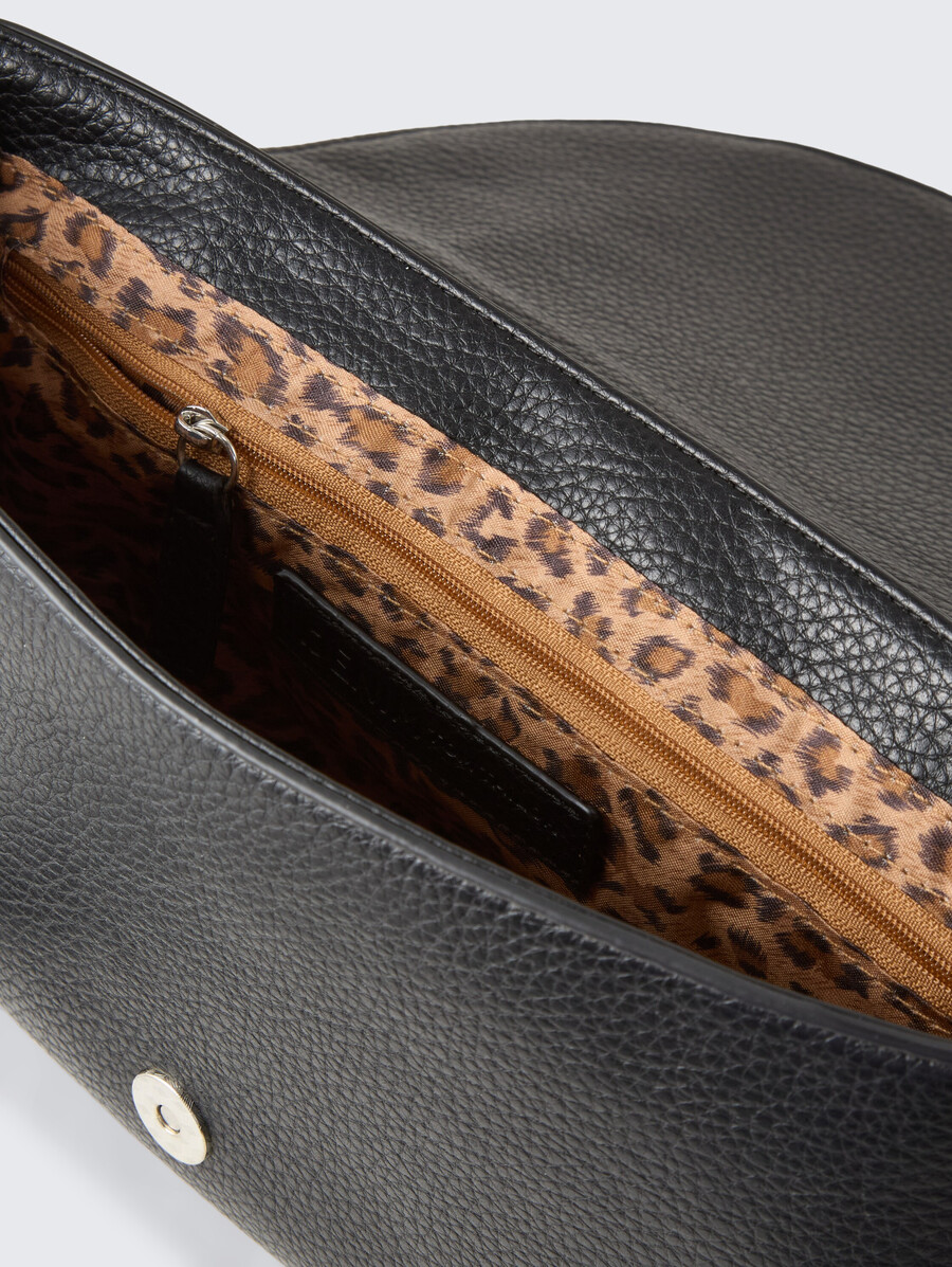 borsa a tracolla ttpriya m con ciondolo decorativo