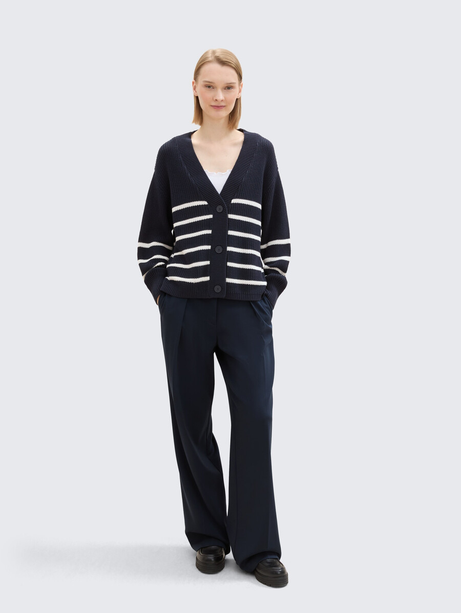 cardigan con scollo a v