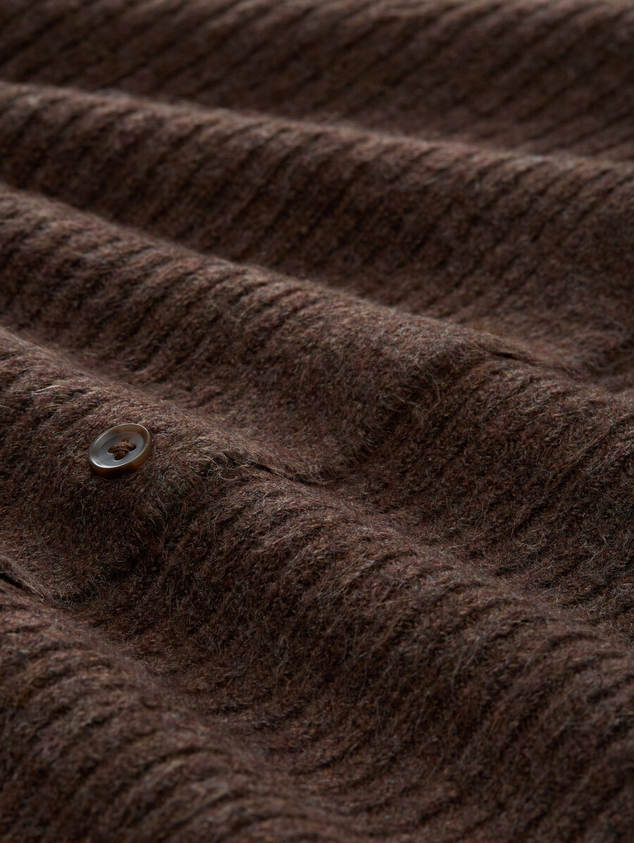 cardigan comodo con scollo rotondo