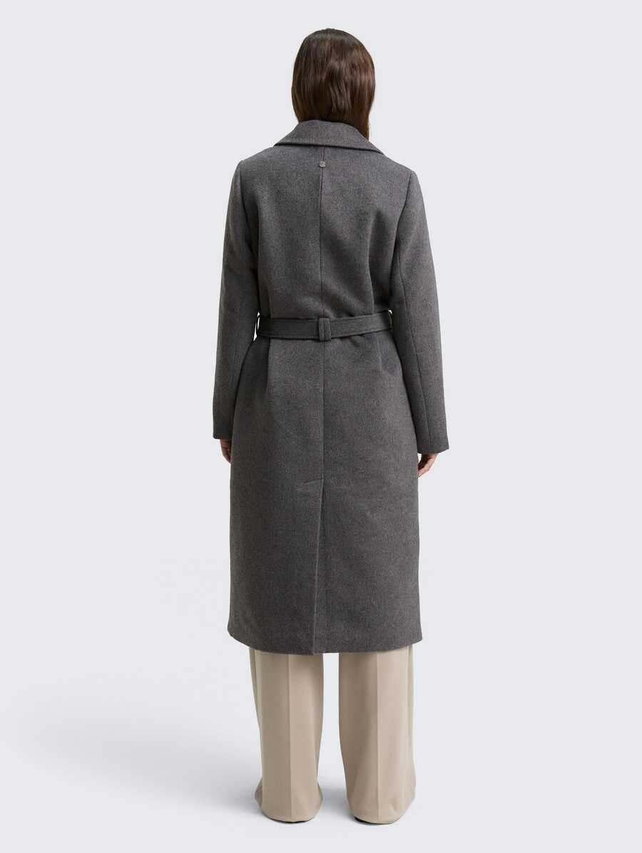 cappotto di lana con cintura