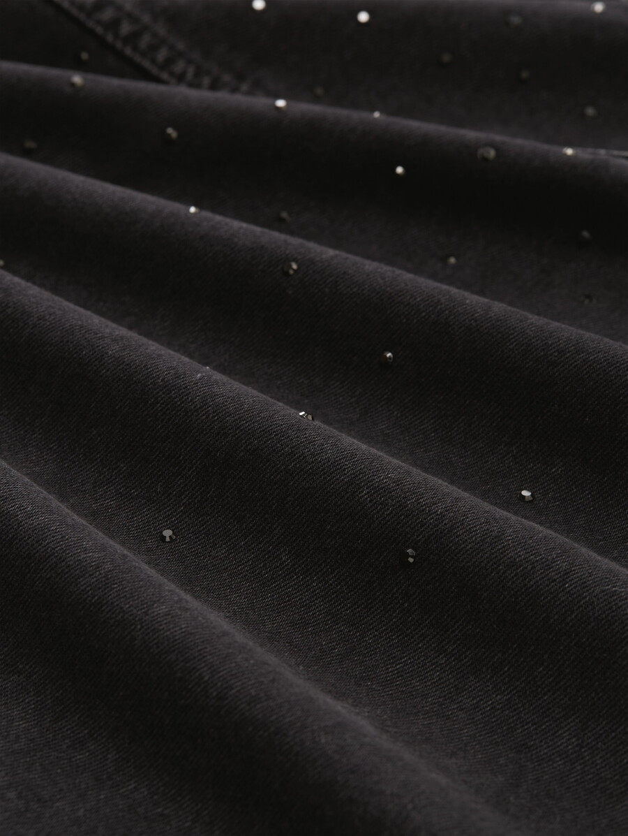 giacca di jeans con strass