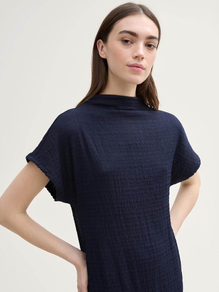 abito midi con collo alto