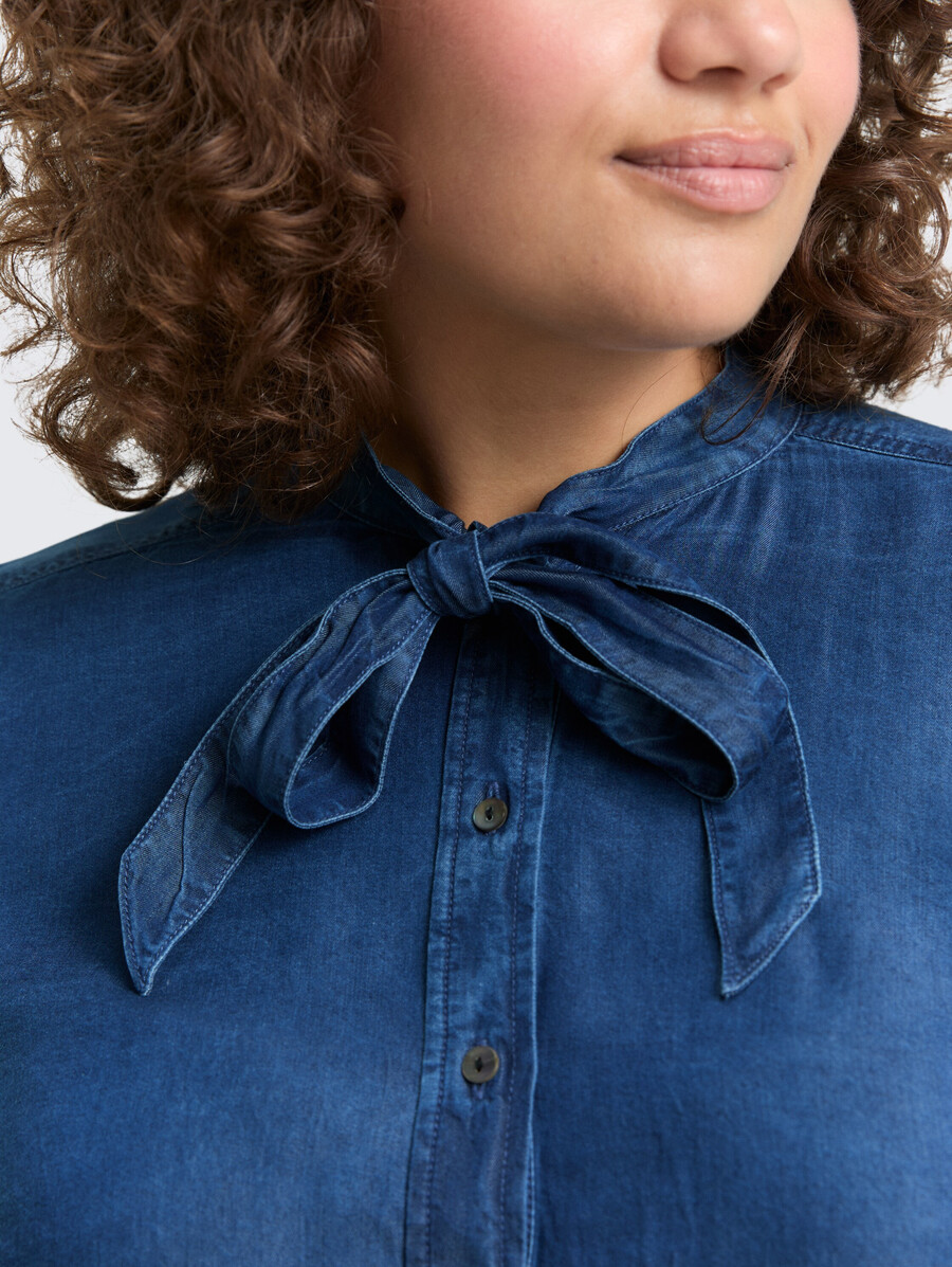 taglie forti - blusa con dettaglio fiocco