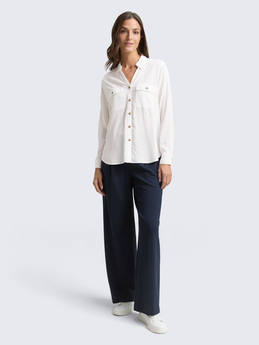 camicia blusa con tasche sul petto