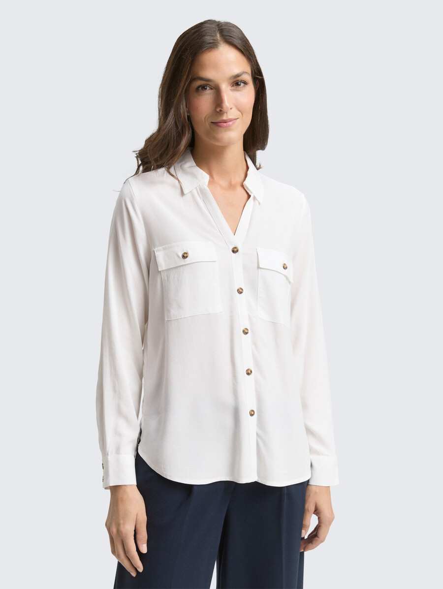 camicia blusa con tasche sul petto