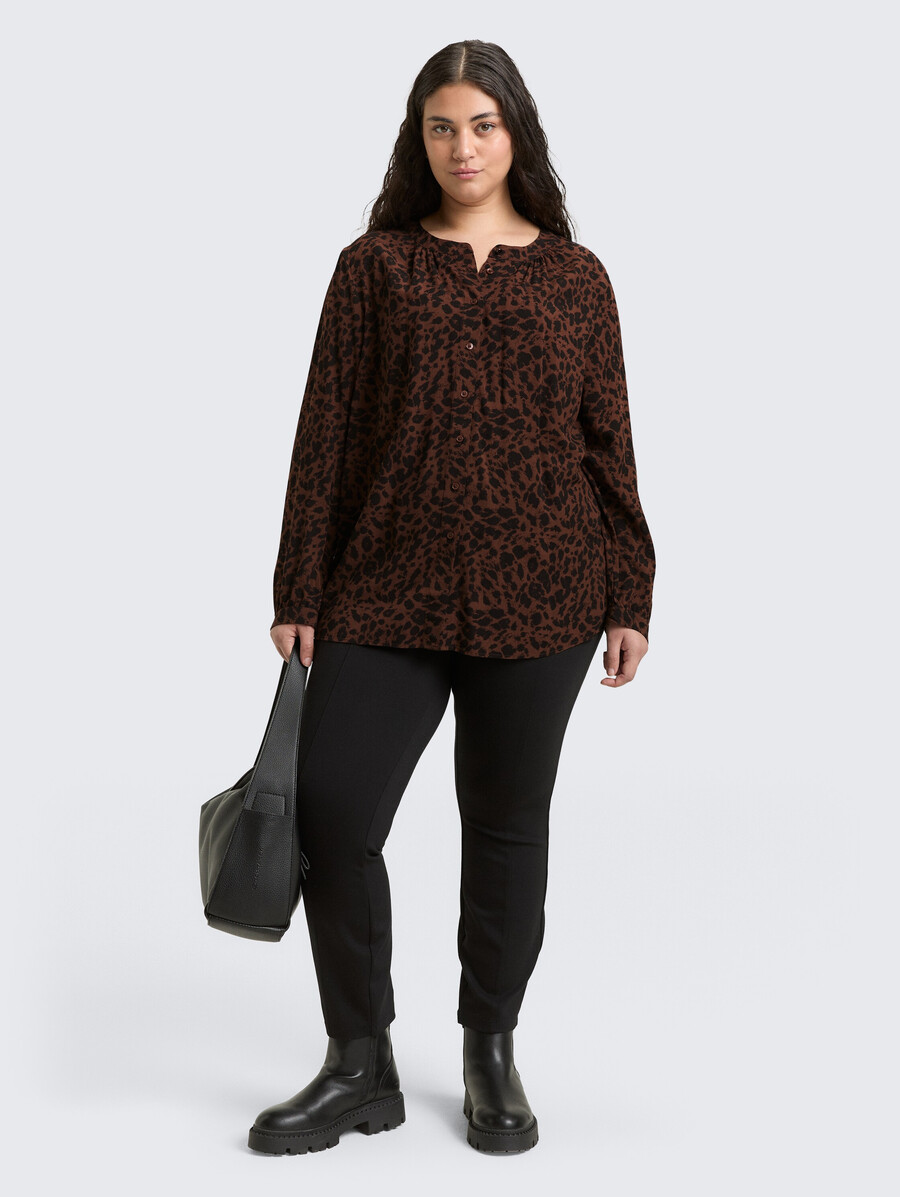 taglie forti - blusa con stampa leopardata