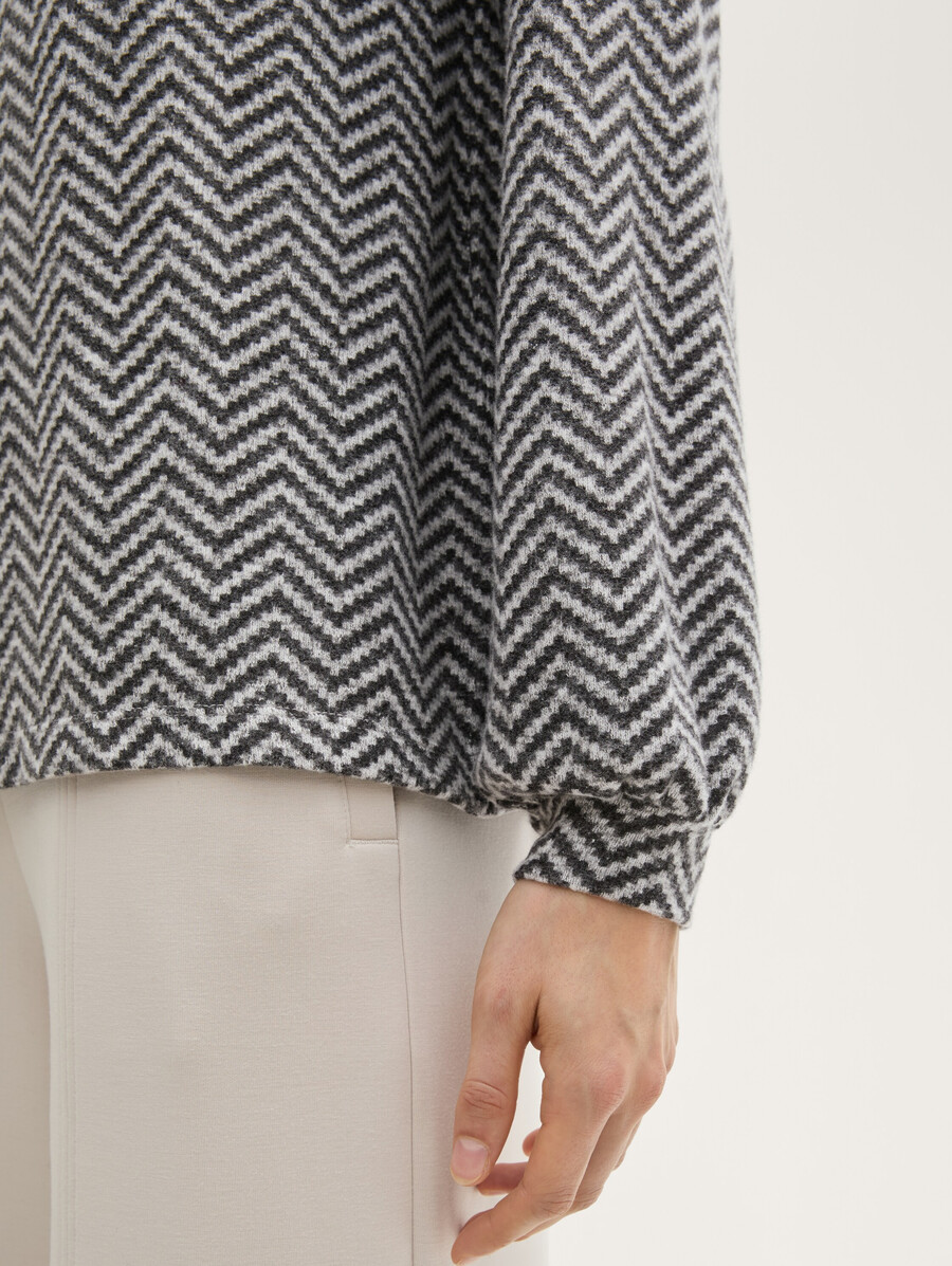 camicia a maniche lunghe con fantasia