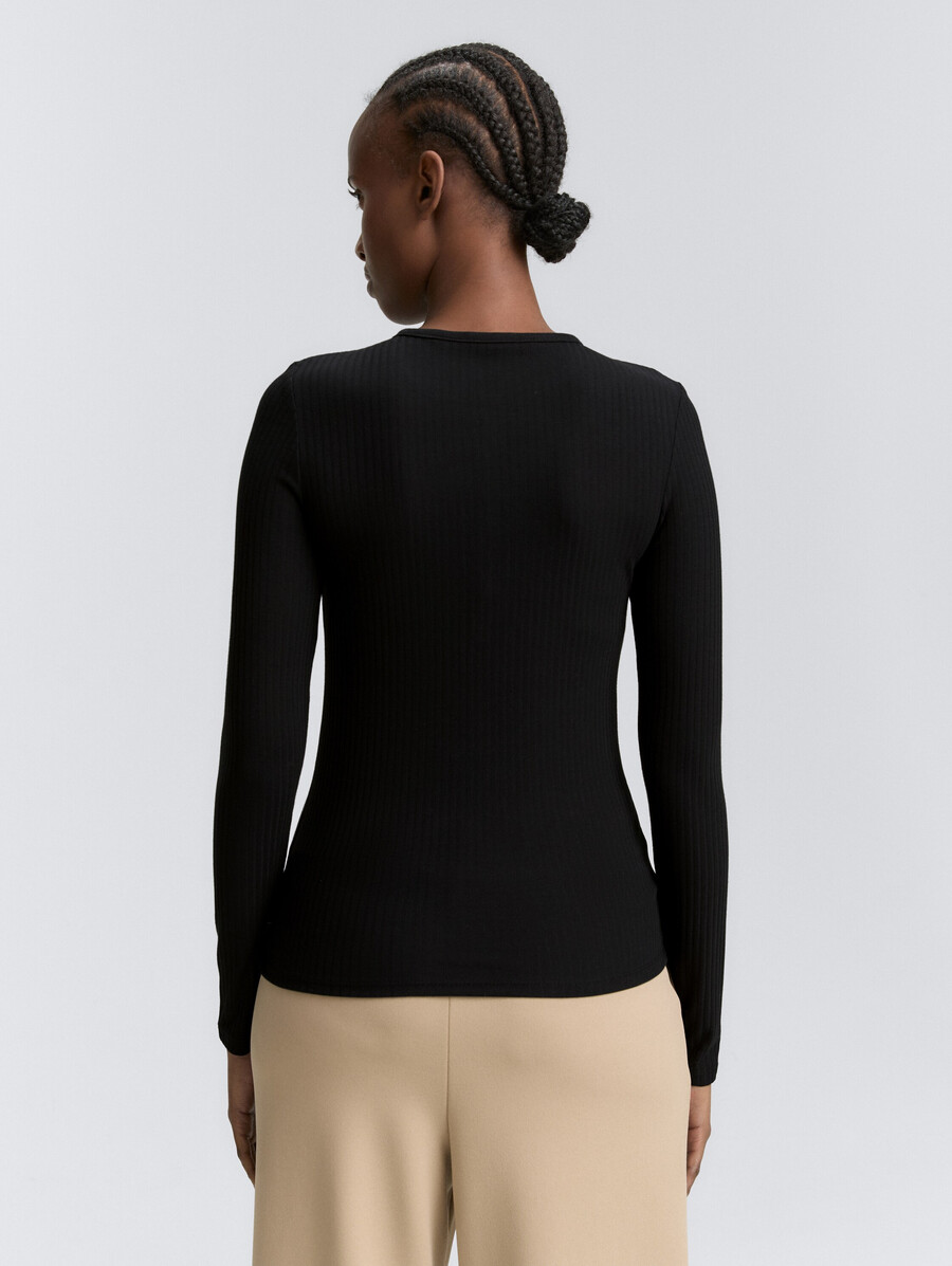 maglia a maniche lunghe henley a coste
