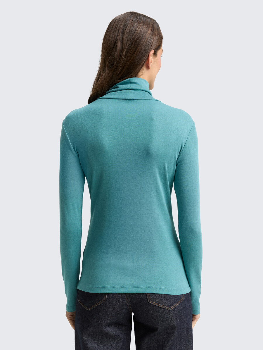 maglia a maniche lunghe con collo alto