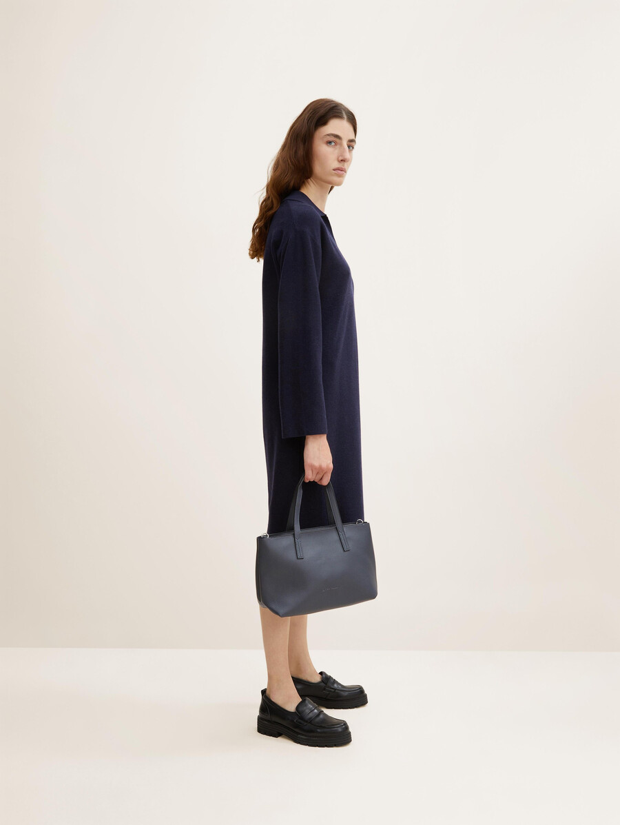 shopper ttmarla con piccolo logo in rilievo