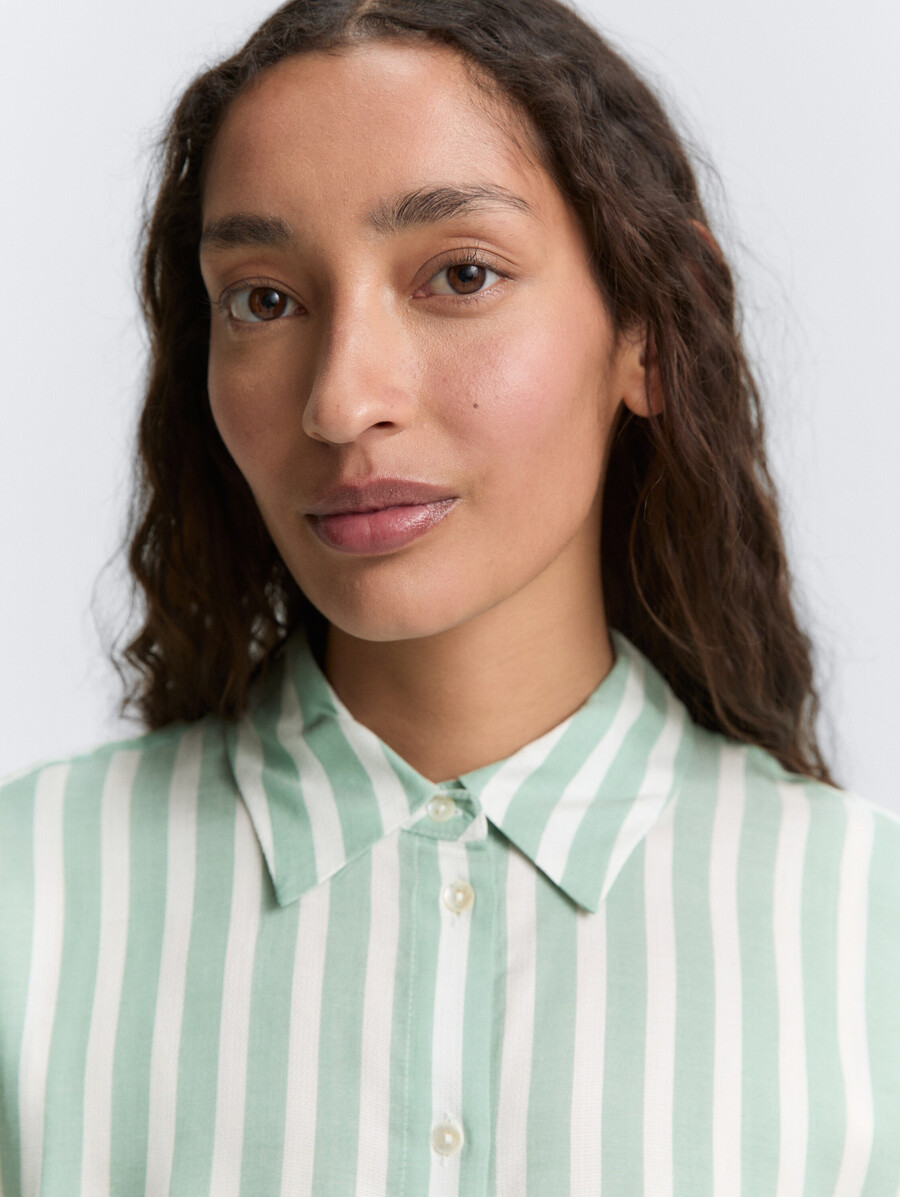 blusa ampia con motivo a righe