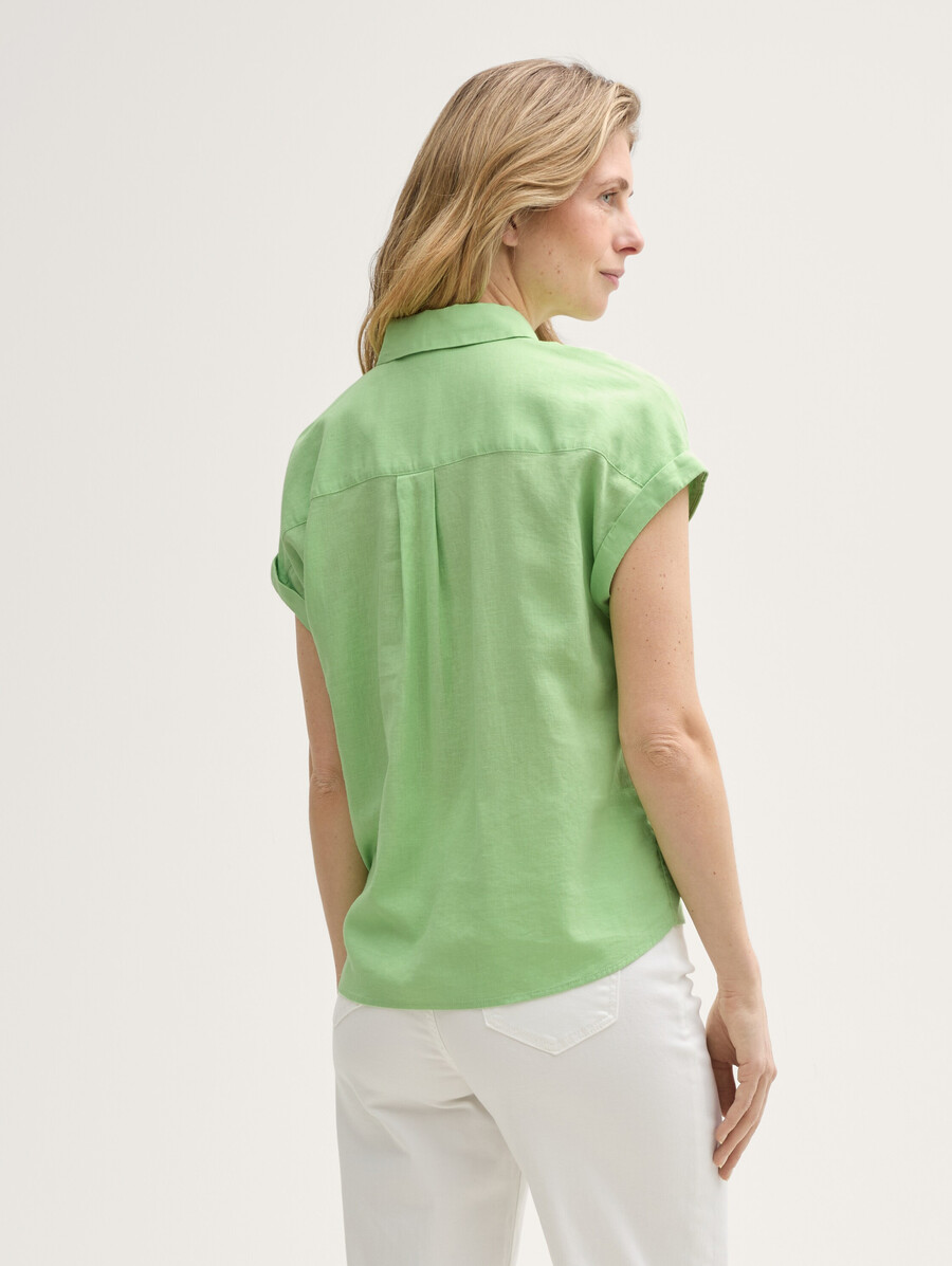 blusa ampia con contenuto di lino