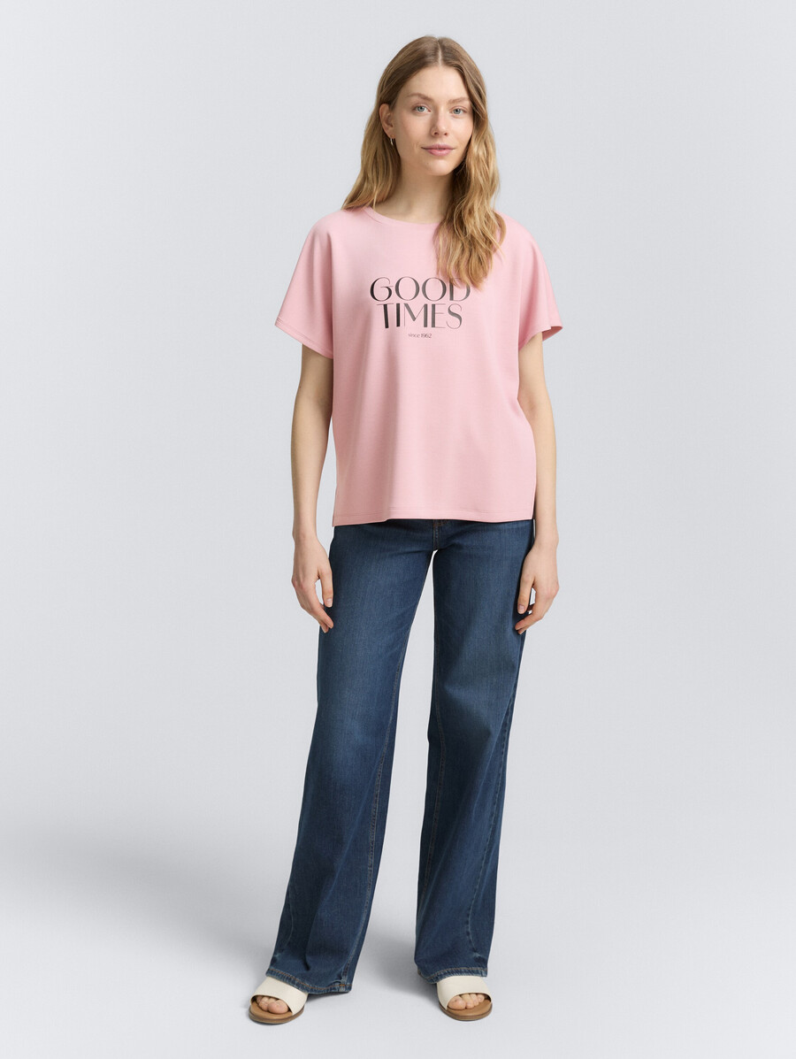 t-shirt ampia con stampa
