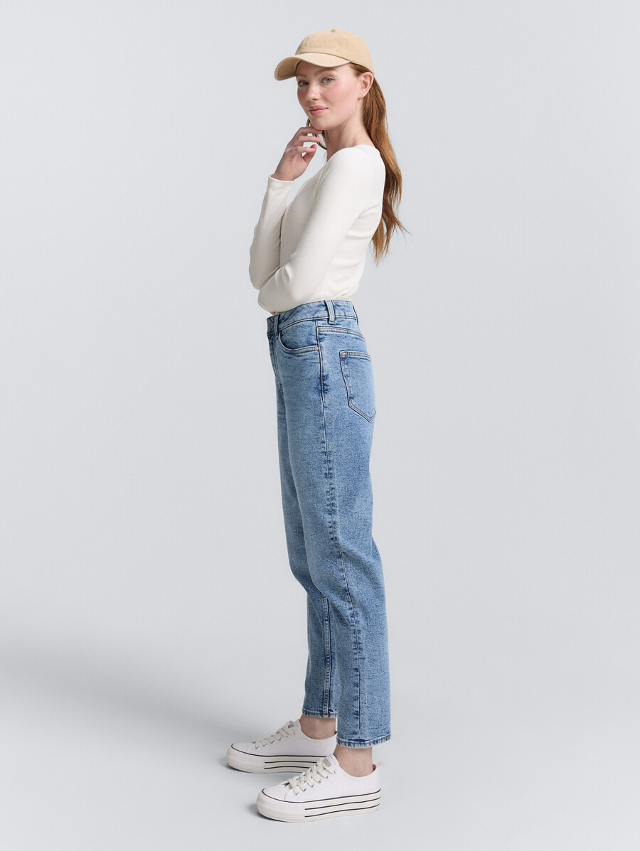 jeans a vita alta alla caviglia ttlinley mom