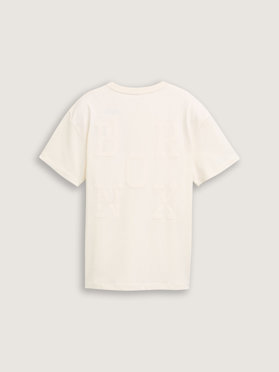 t-shirt oversize con stampa sul retro