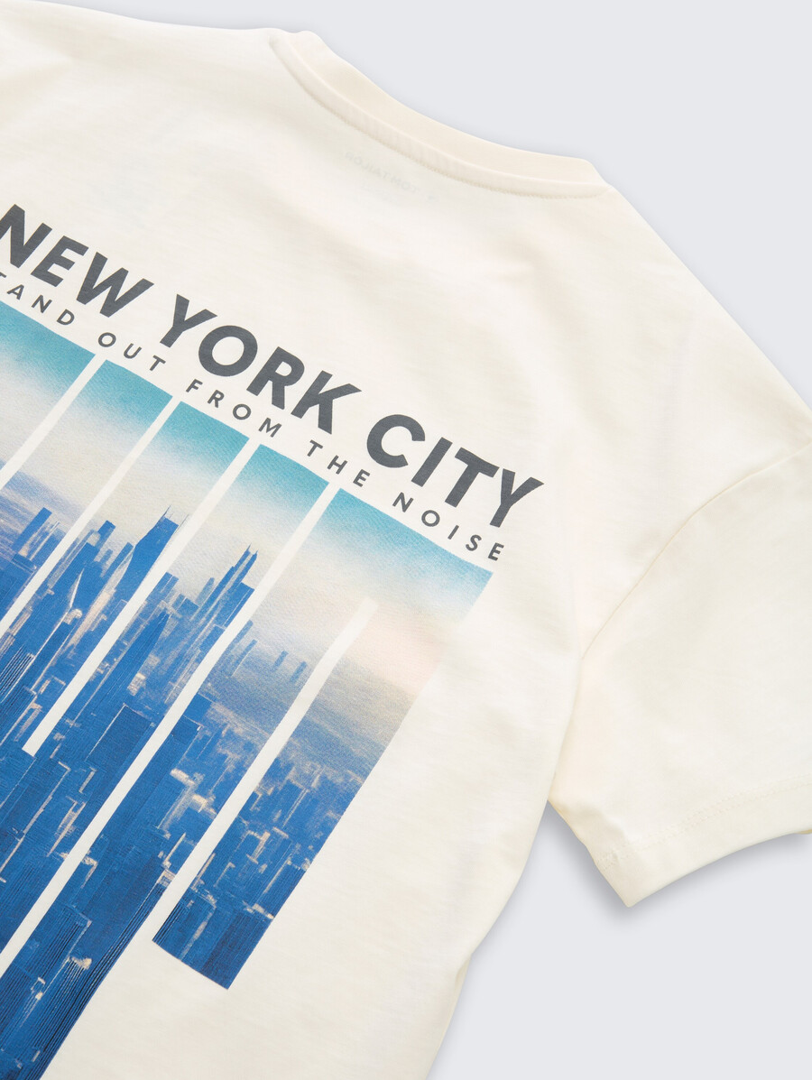 t-shirt oversize con stampa sul retro