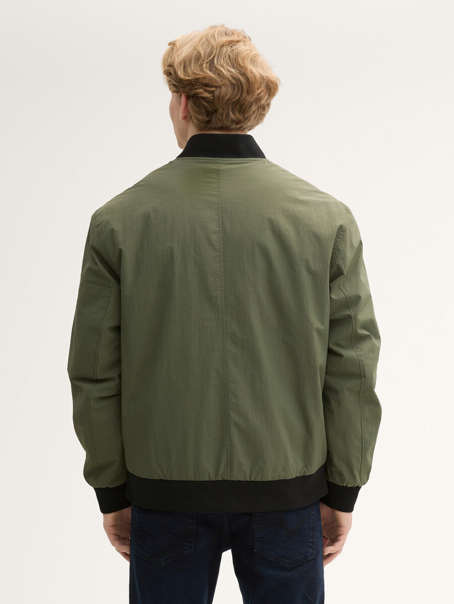 giubbotto bomber con tasche