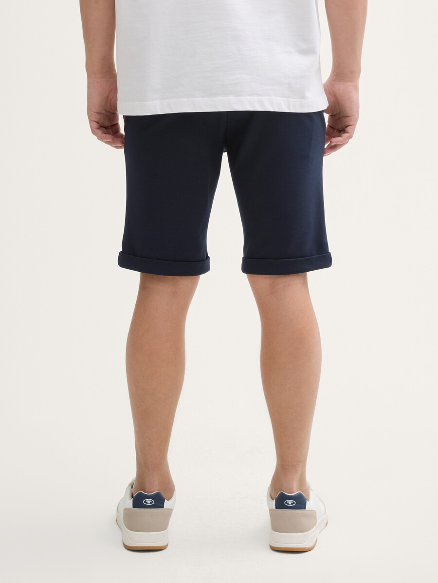 pantaloncini chino slim in piqué