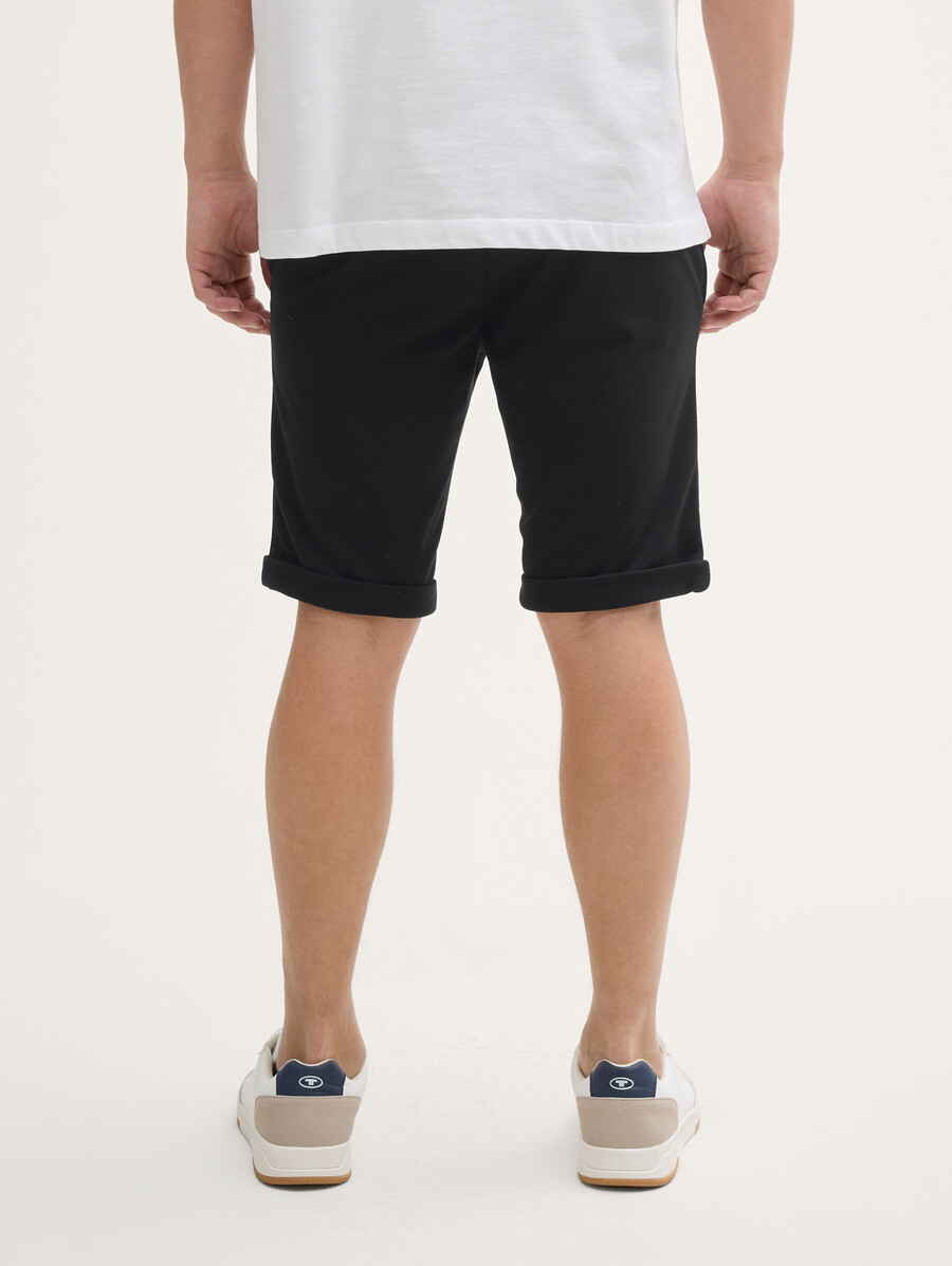 pantaloncini chino slim in piqué
