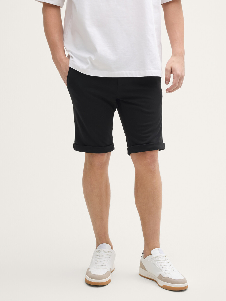 pantaloncini chino slim in piqué