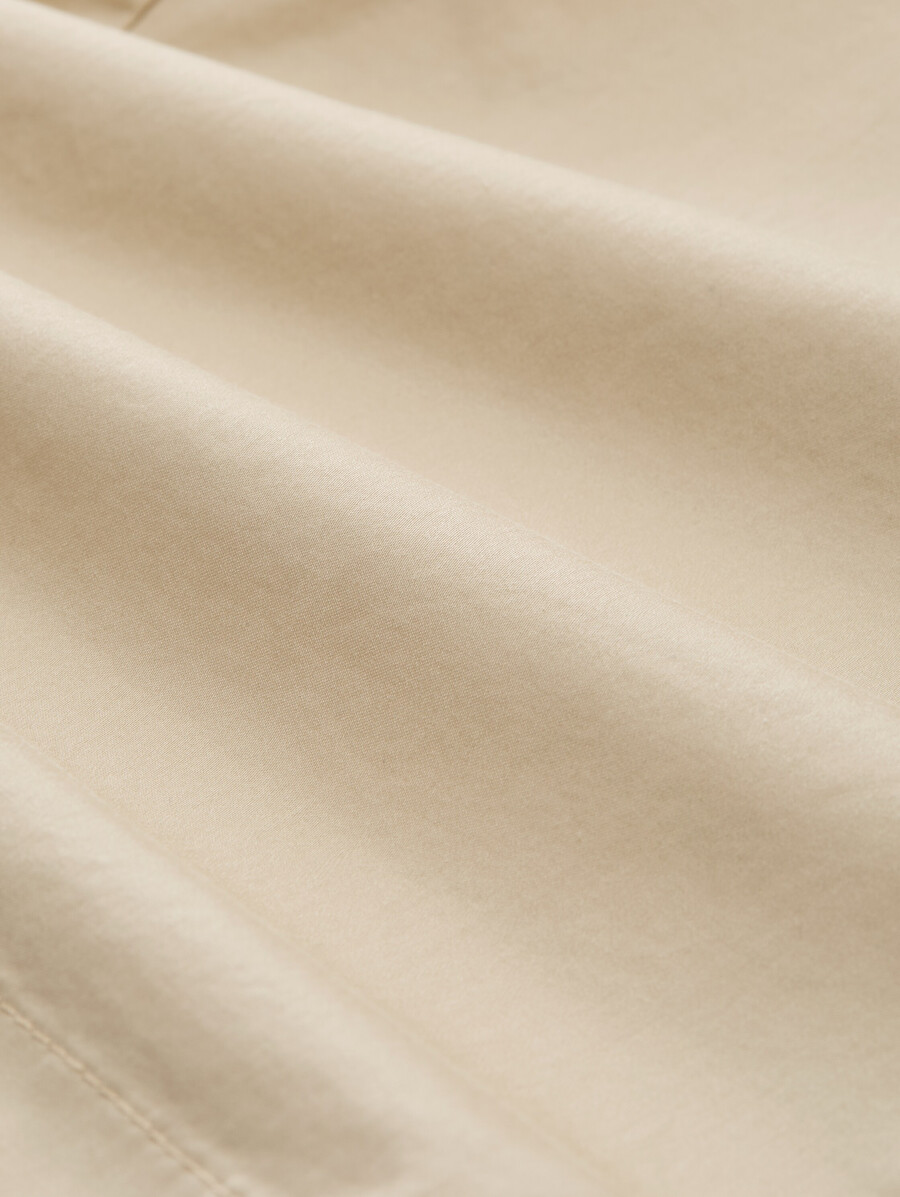 pantaloncini chino leggeri e regolari