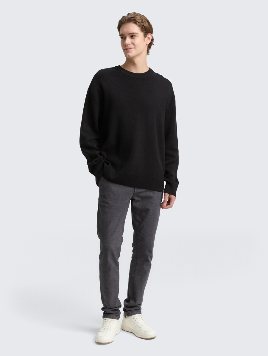 pantaloni chino dritti con cintura