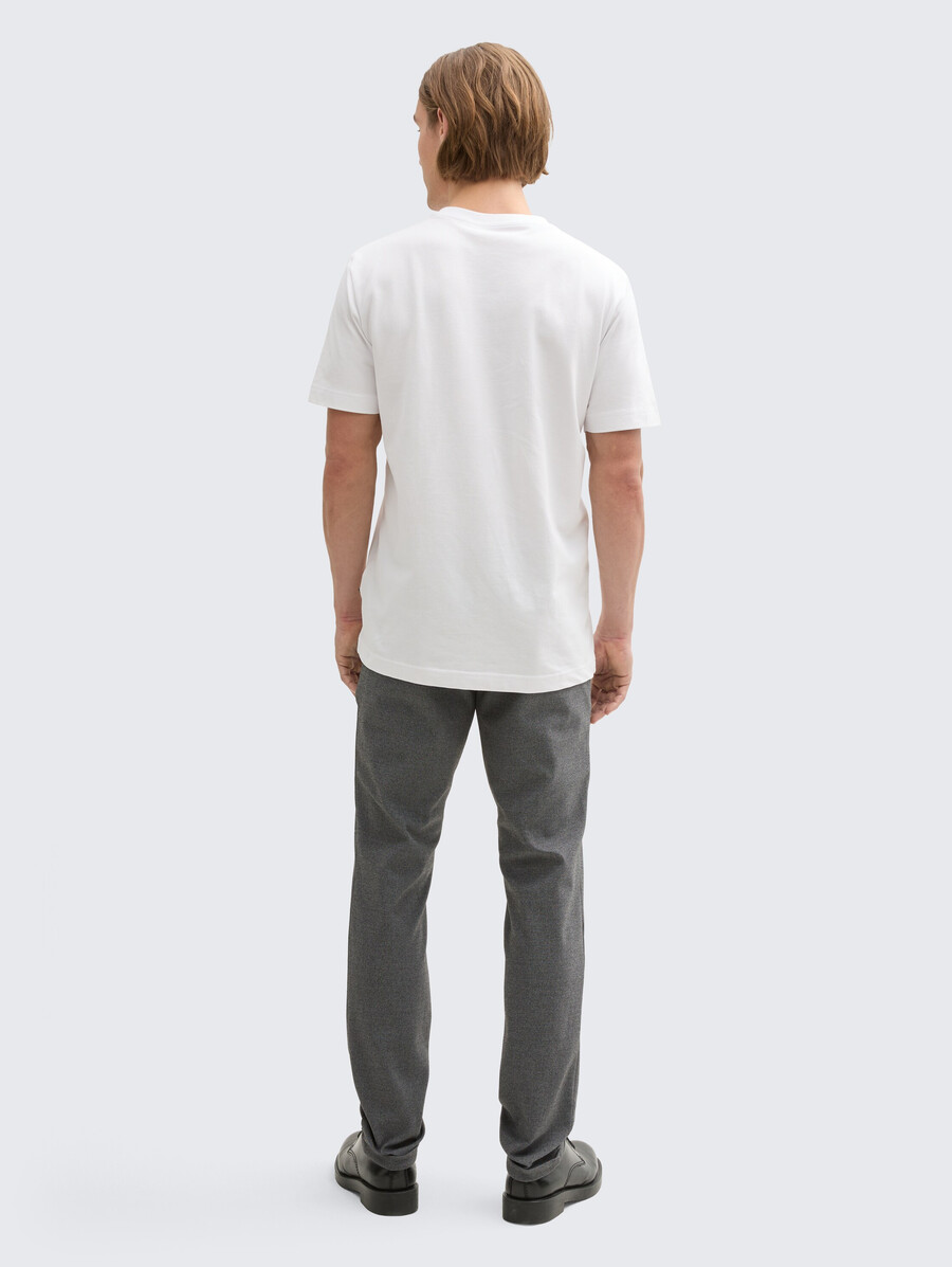 pantaloni chino tttravis slim realizzati in jersey piqué