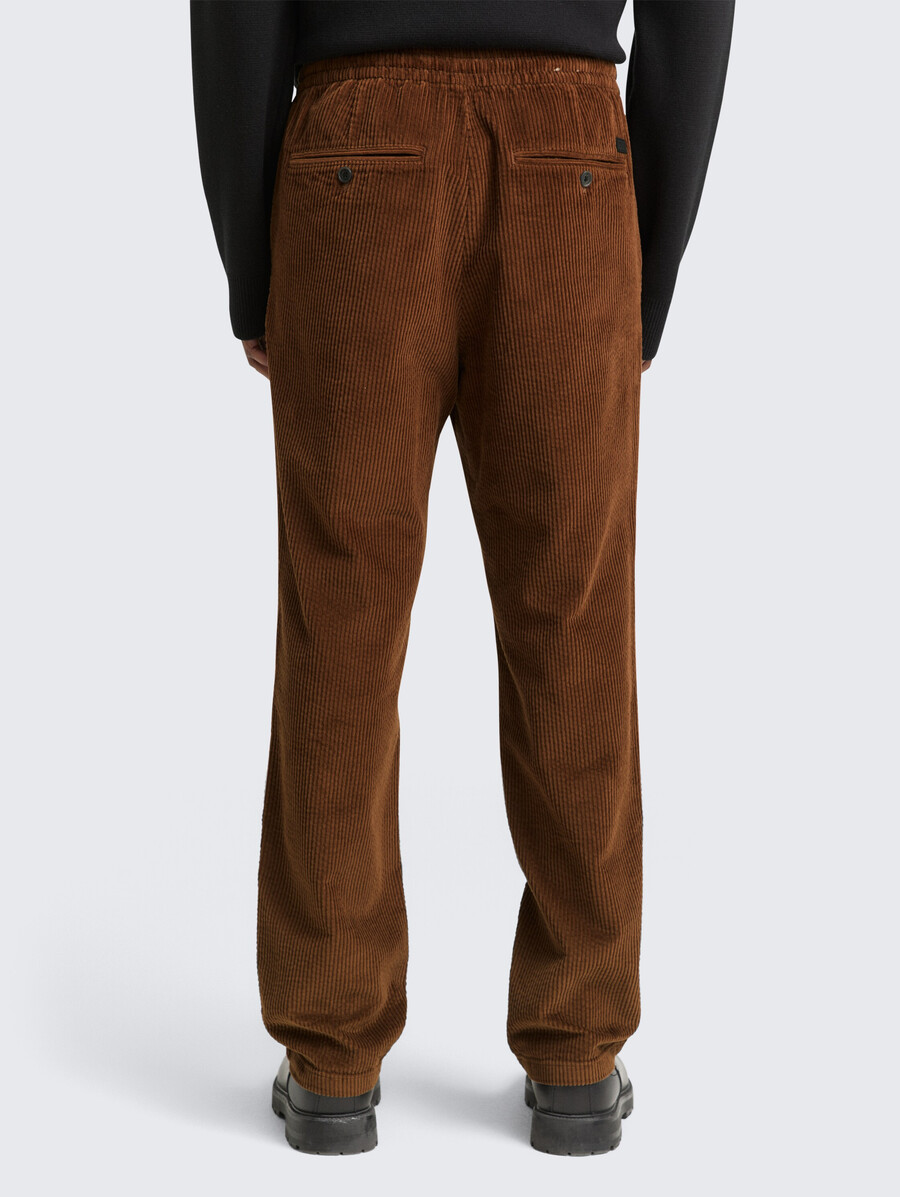 pantaloni chino ttrelaxed in velluto a coste