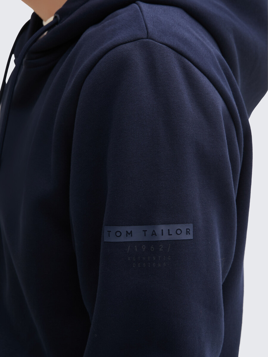 giacca con cappuccio basic in felpa