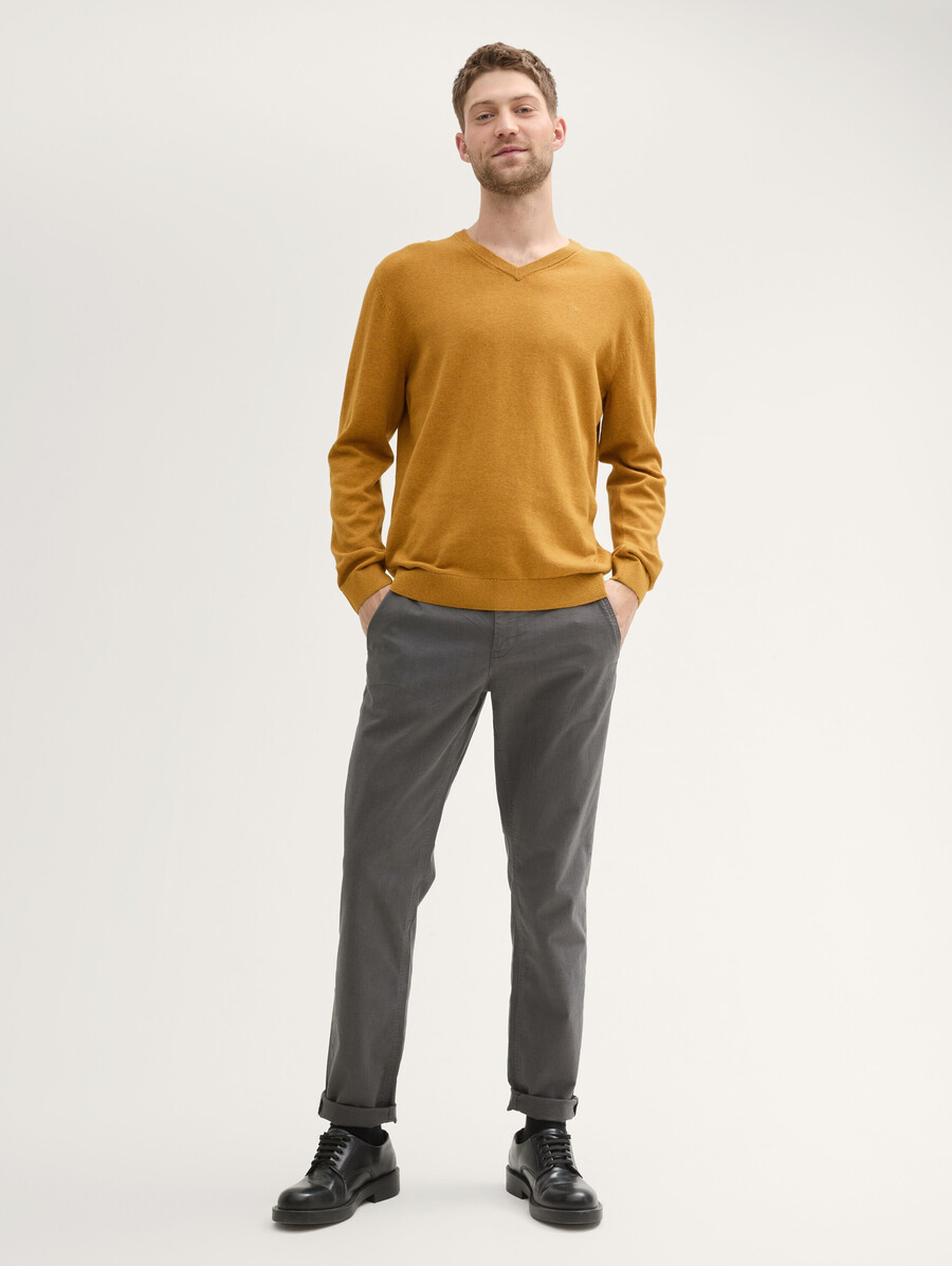 maglione in maglia di cotone con scollo a v