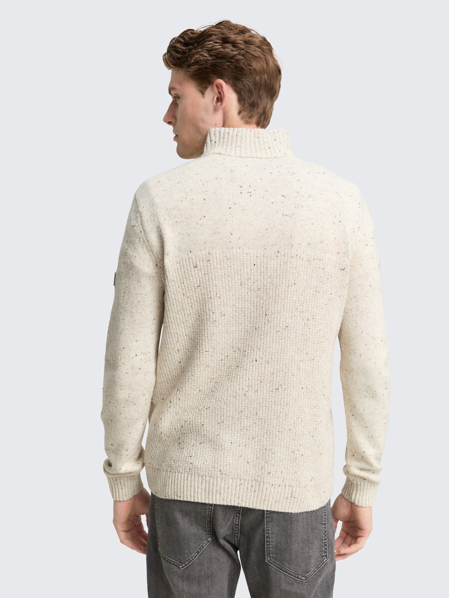 maglione lavorato a maglia troyer con texture miste