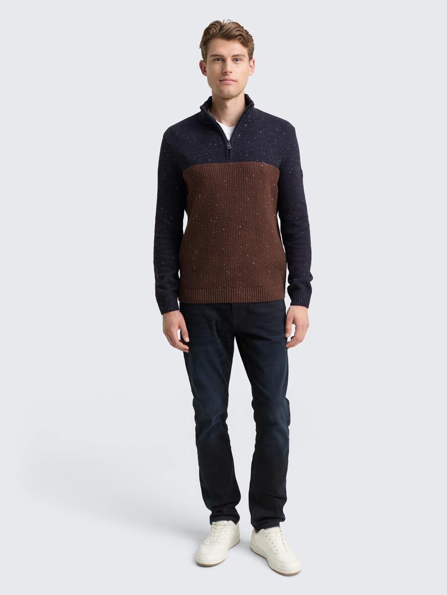 maglione lavorato a maglia troyer con texture miste