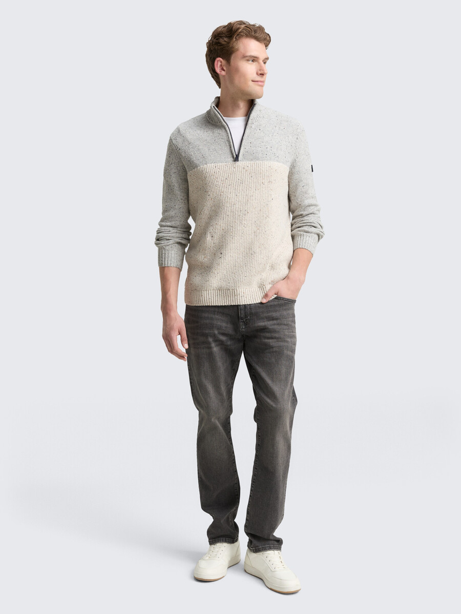 maglione lavorato a maglia troyer con texture miste