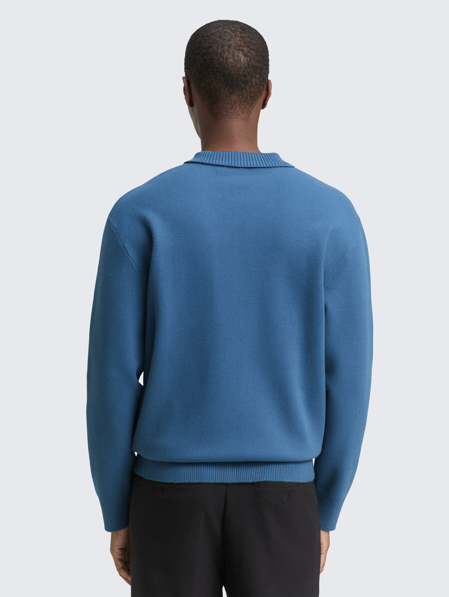 maglione lavorato a maglia dalla vestibilità comoda con colletto polo