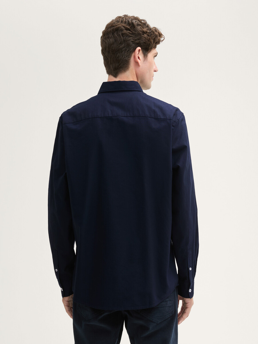camicia vestibilità regolare con taschino sul petto